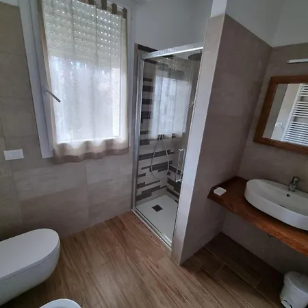 The Blue Nest - Red Near 5 Terre * 라스페치아