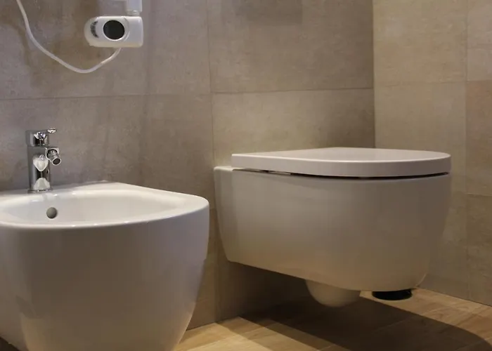 The Blue Nest - Red Near 5 Terre